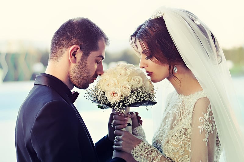 Wedding guest fashion